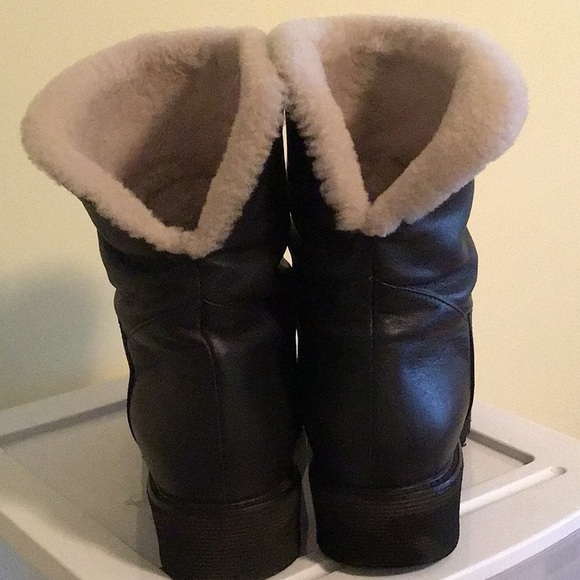Aquatalia Black Waterproof Leather Shearling Lined Boots - Picture 3 of 5